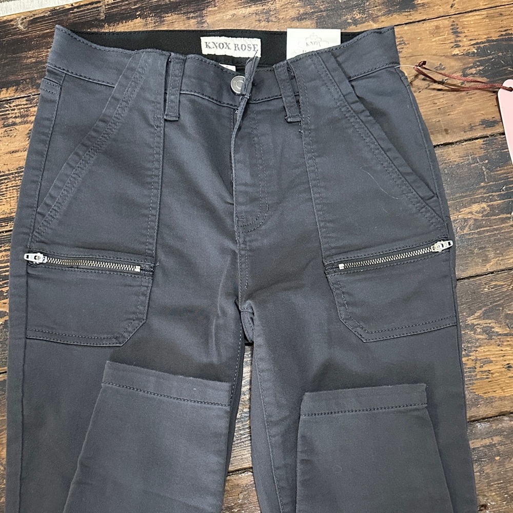 Knox Rose Men's Charcoal Cargo Pants with Zip Pockets